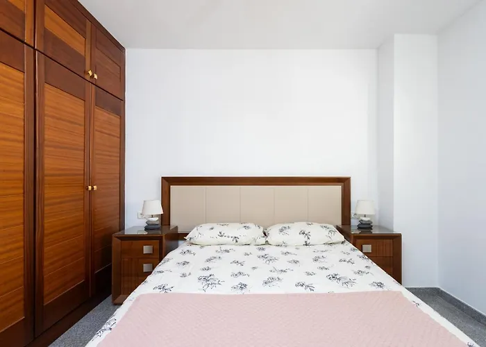 Eden Rentals Candelaria Melicoton Scape